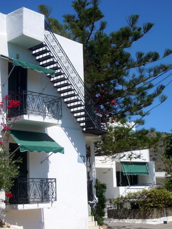 Palemilos Apartments Elounda  Ngoại thất bức ảnh